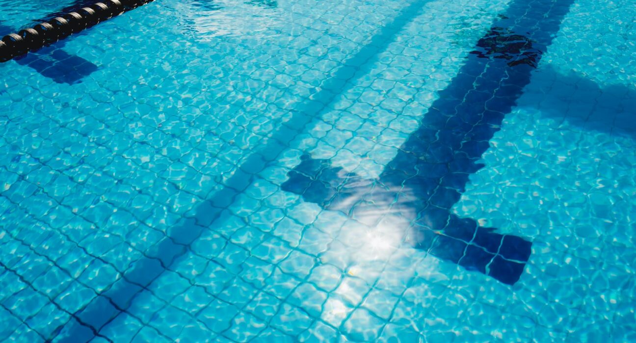 É normal sentir falta de ar na natação?